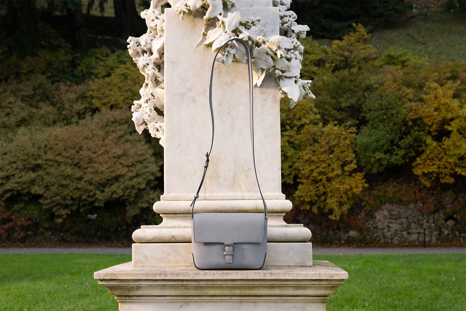 トゥルーグレー コレクション