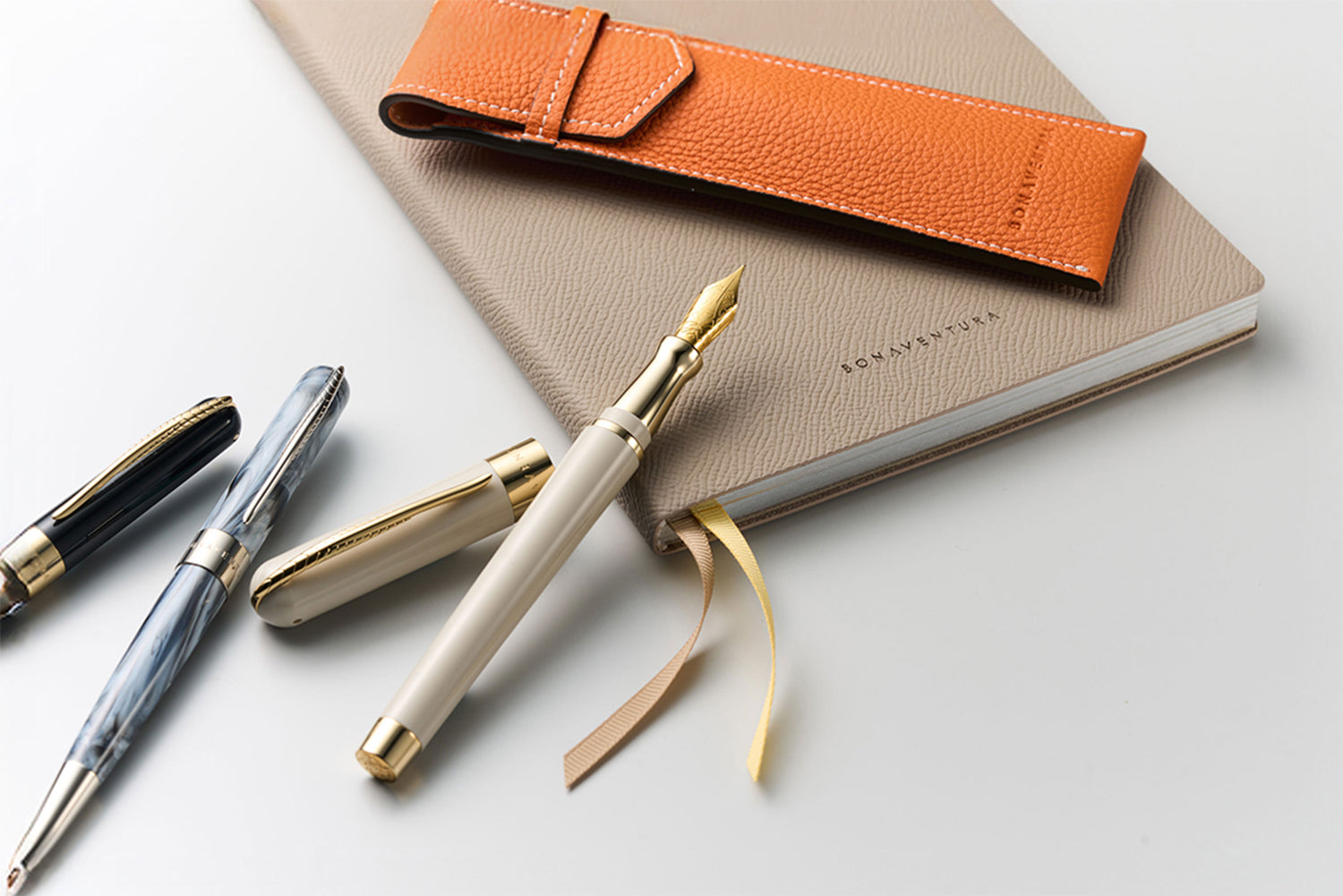 ステーショナリー