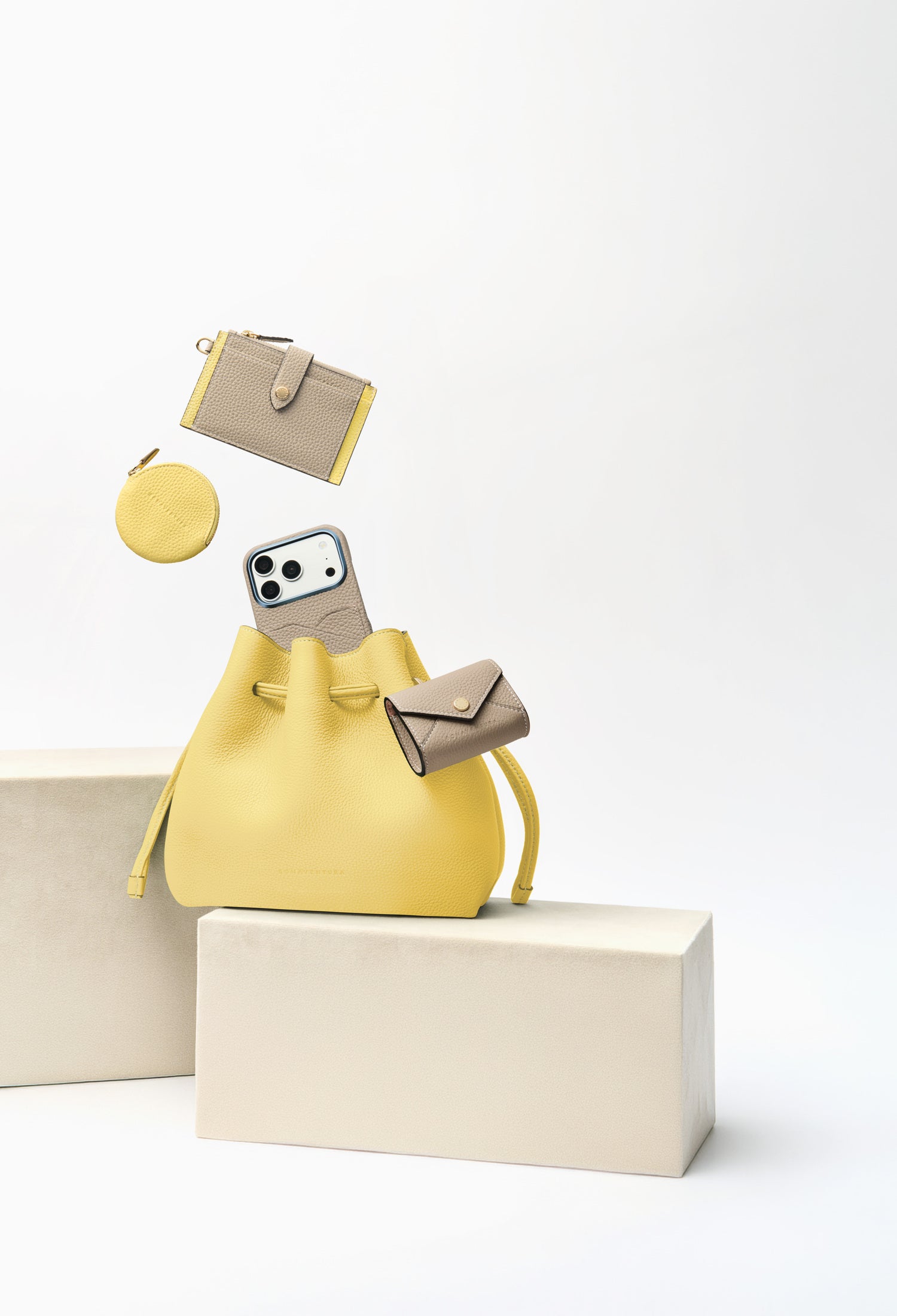 公式】BONAVENTURA (ボナベンチュラ) – ミラノ発の高級本革製品を身近に