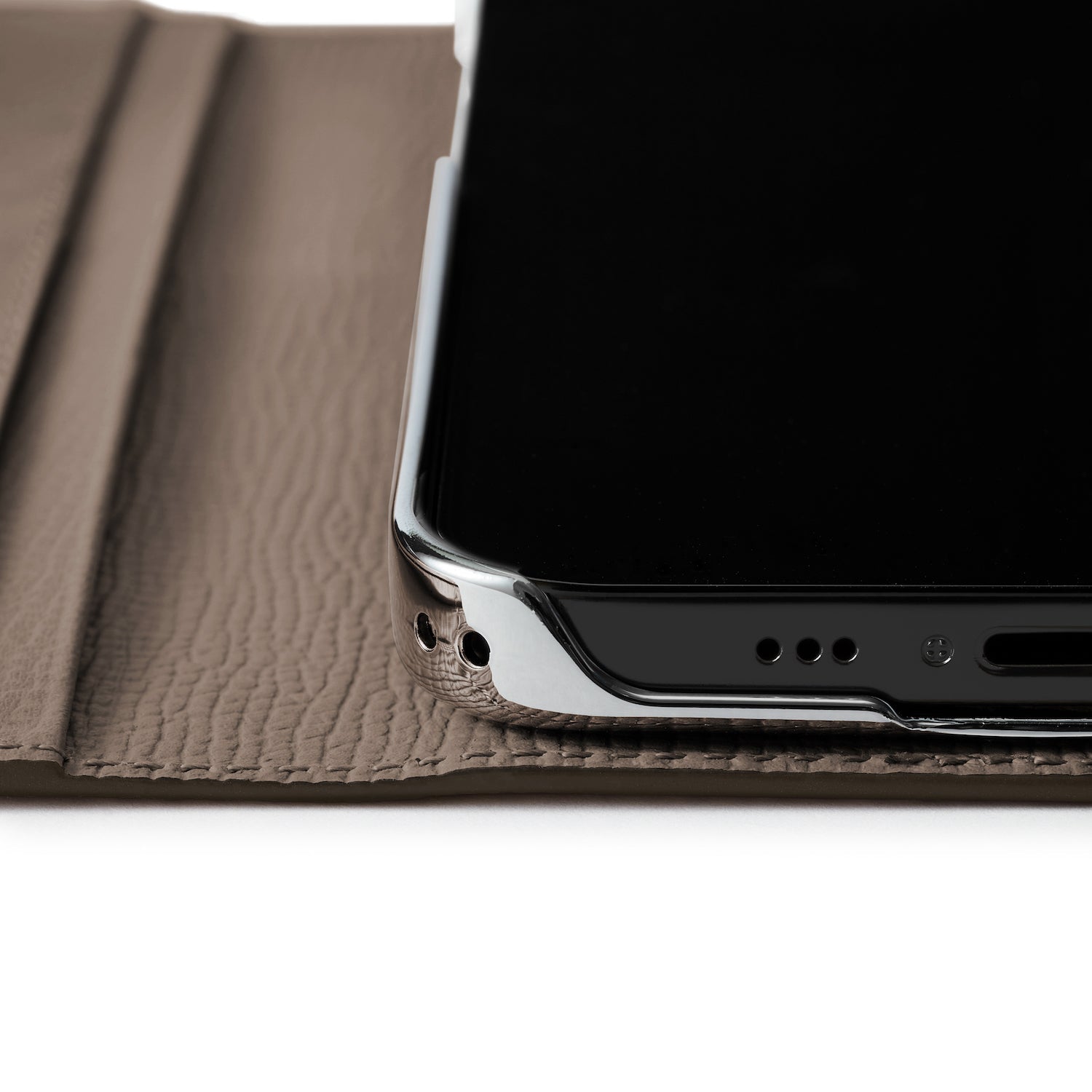 オンライン限定】 (iPhone 14 Plus) ダイアリーケース ノービレレザー